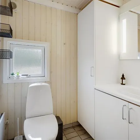 Dagi - 300m From The Sea By Interhome